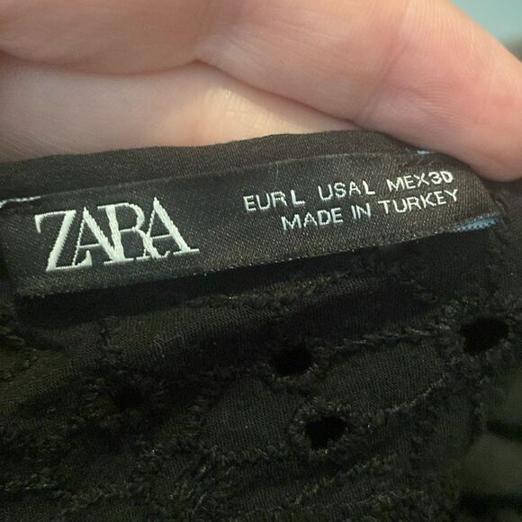 EUC Zara Womens Eyelet Little Black Midi Dress with Delicate Lace Accents - Picture 8 of 12